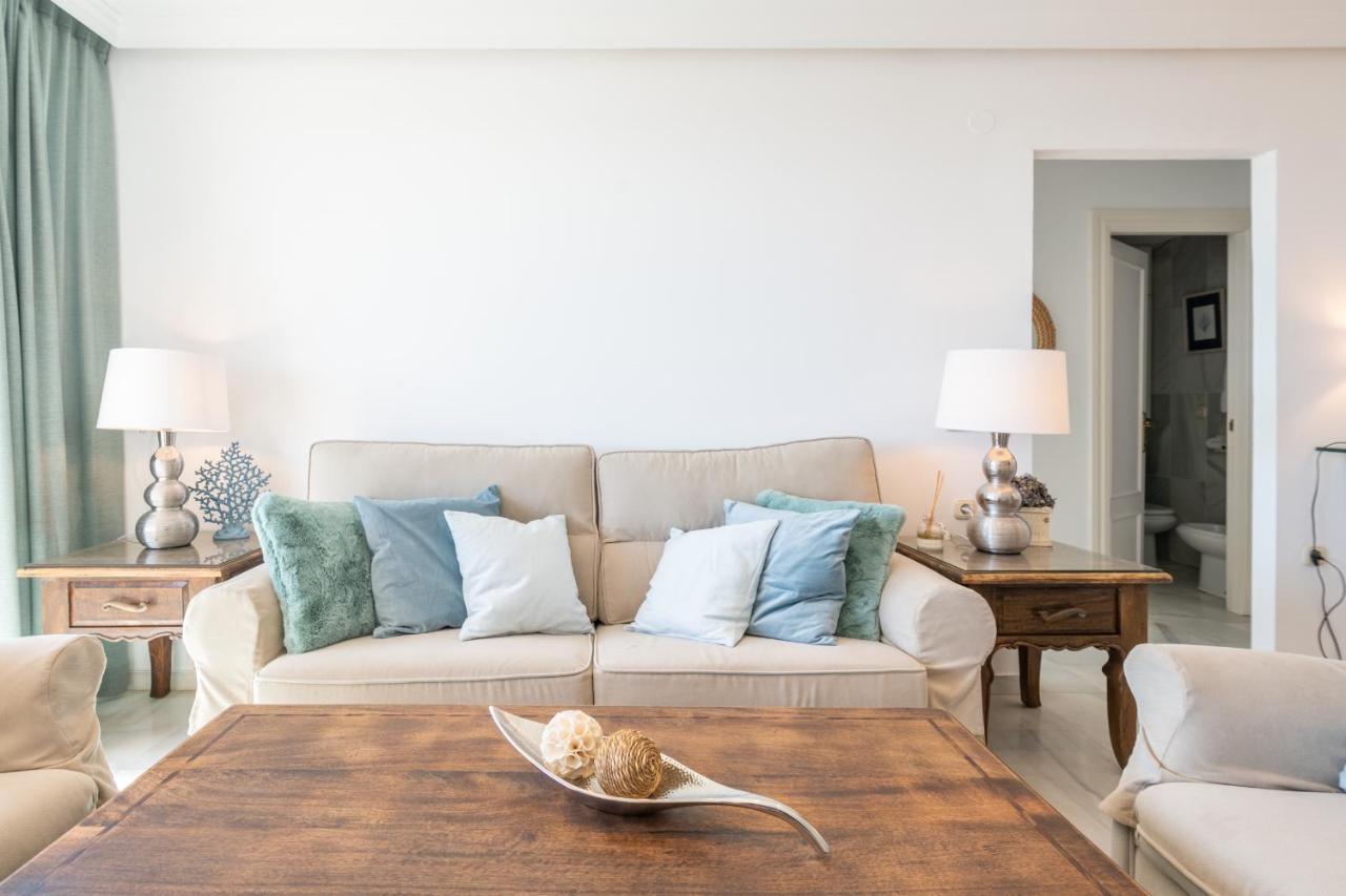 Apartamento Familiar Vistas Al Mar By Rent Me Estepona Ngoại thất bức ảnh