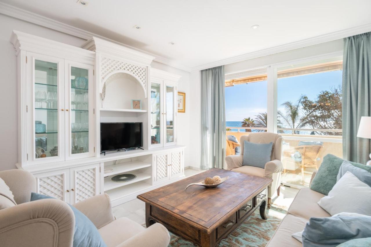 Apartamento Familiar Vistas Al Mar By Rent Me Estepona Ngoại thất bức ảnh