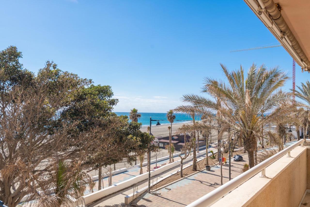Apartamento Familiar Vistas Al Mar By Rent Me Estepona Ngoại thất bức ảnh
